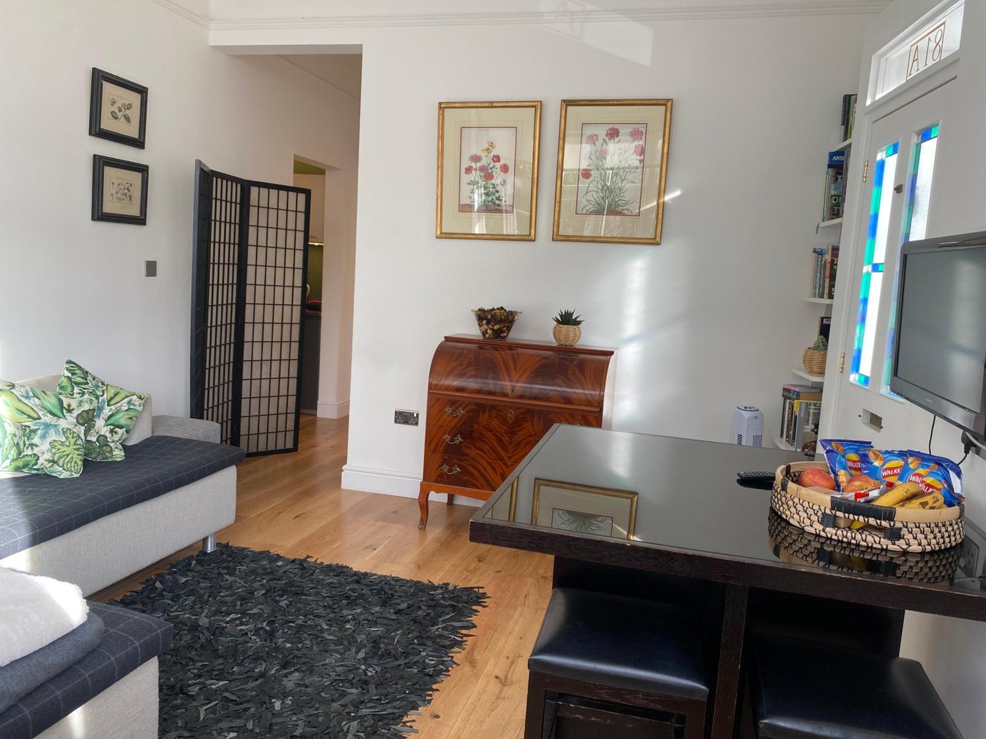 Interior Designed Flat Near Kew Botanical Gardens Διαμέρισμα Λονδίνο Εξωτερικό φωτογραφία